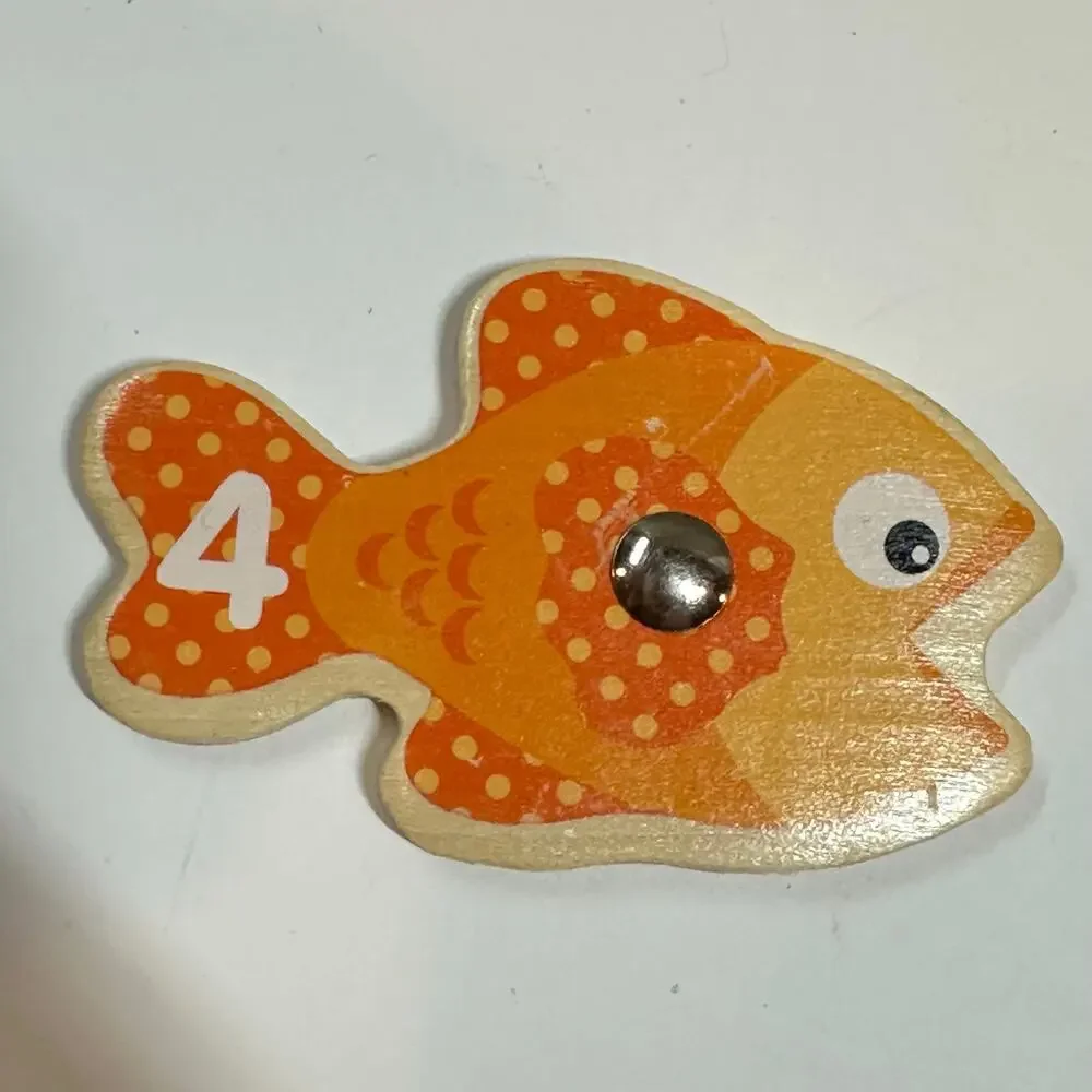 Melissa & Doug Catch & Release Magnetic Counting Game Replacement Orange 4 Fish